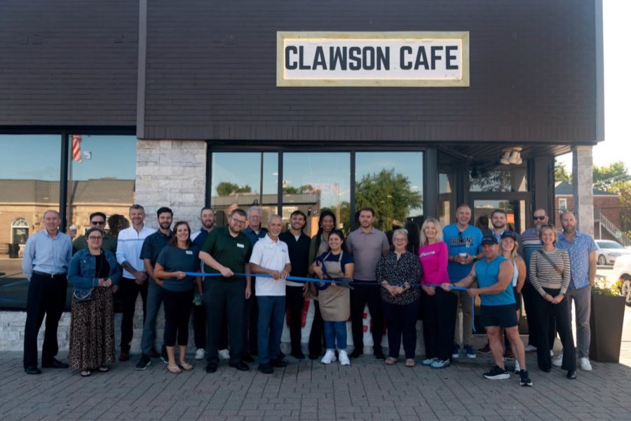 Ribbon cutting at Clawson Cafe